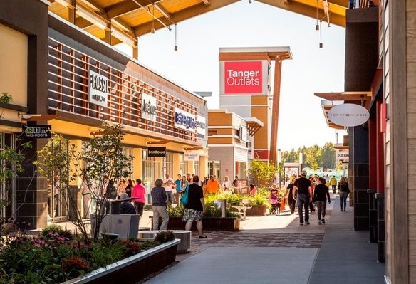 Tanger Outlet Mall