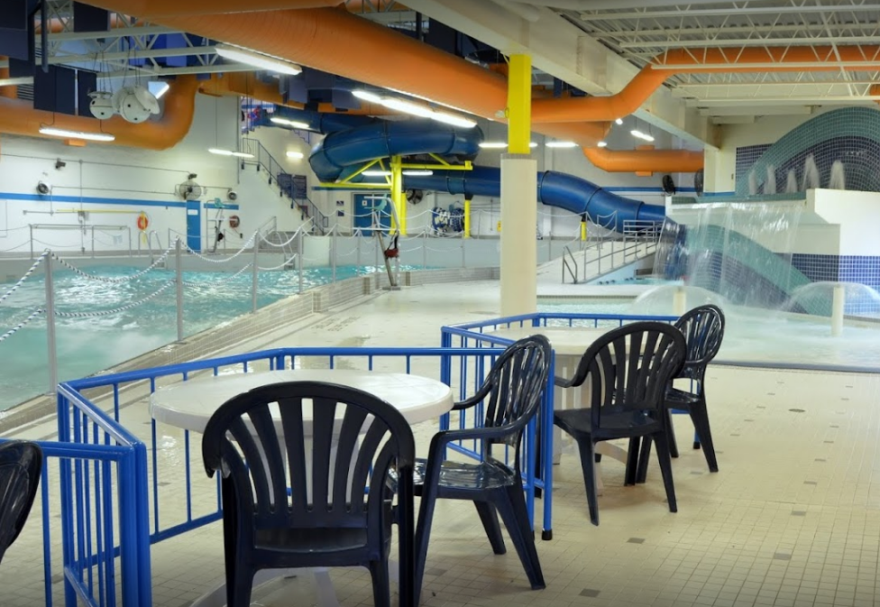 Wave pool